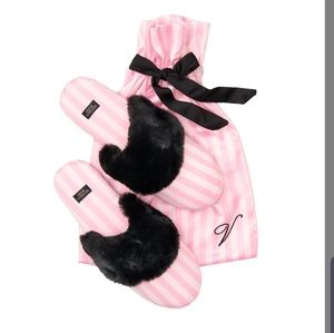 COPY - Signature satin slippers